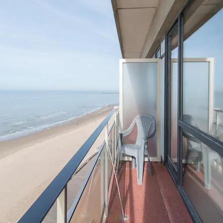 Splendid With Serene View *