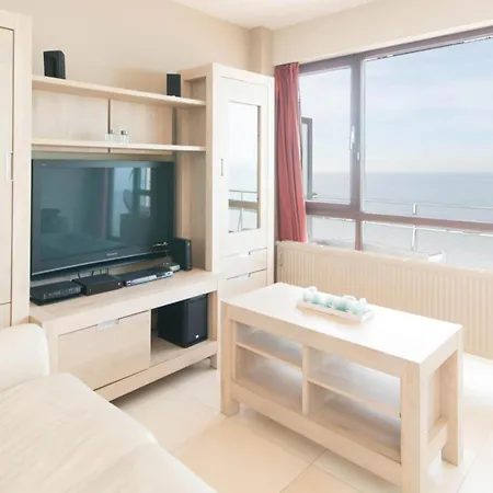 Splendid With Serene View Apartament *